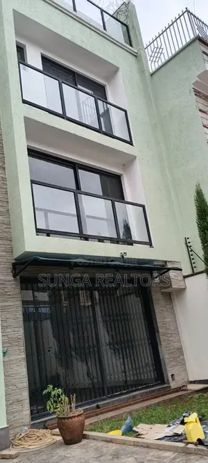 7bdrm House in Royal Park Estate for rent