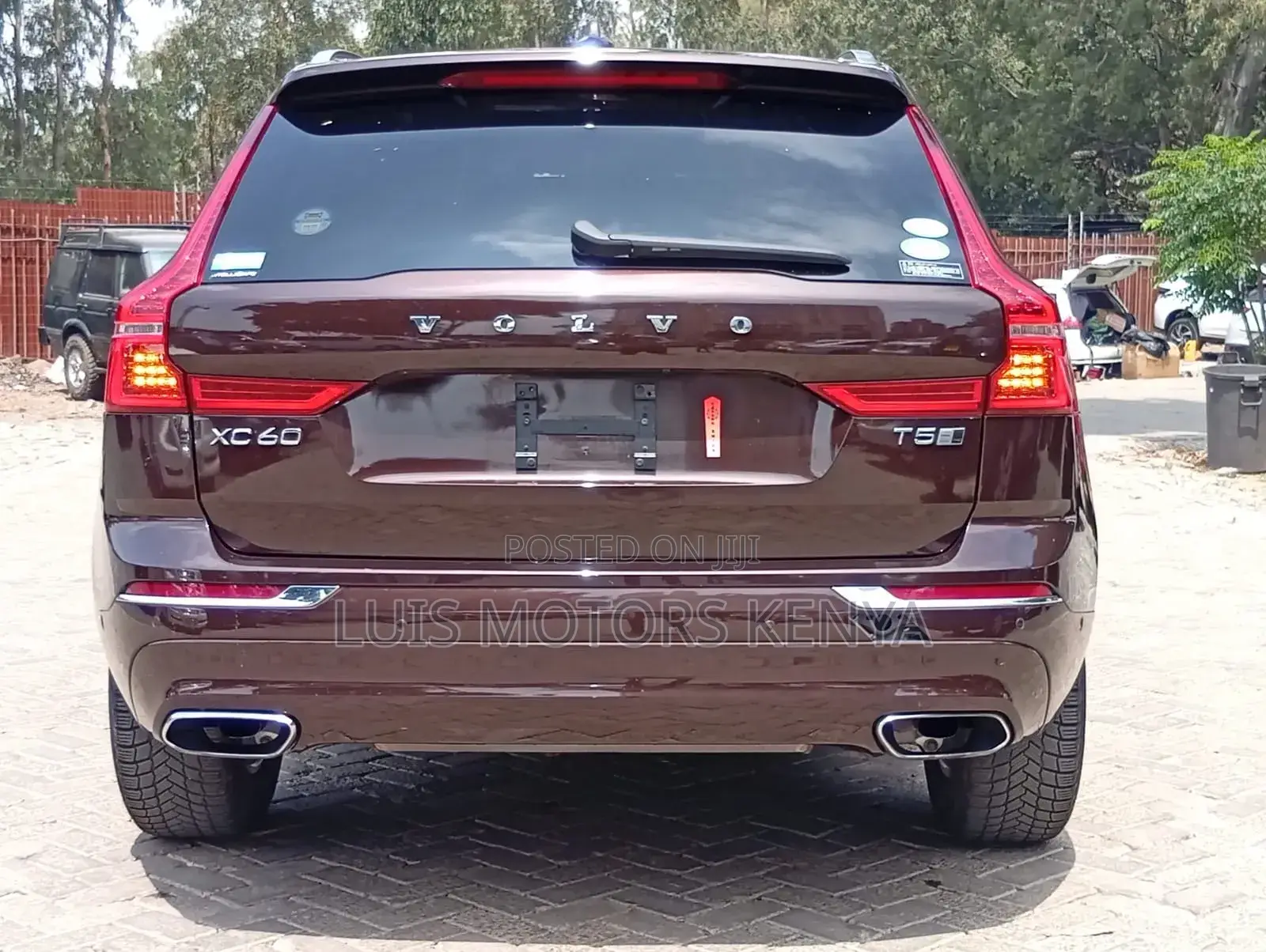 Volvo XC60 2019 Brown