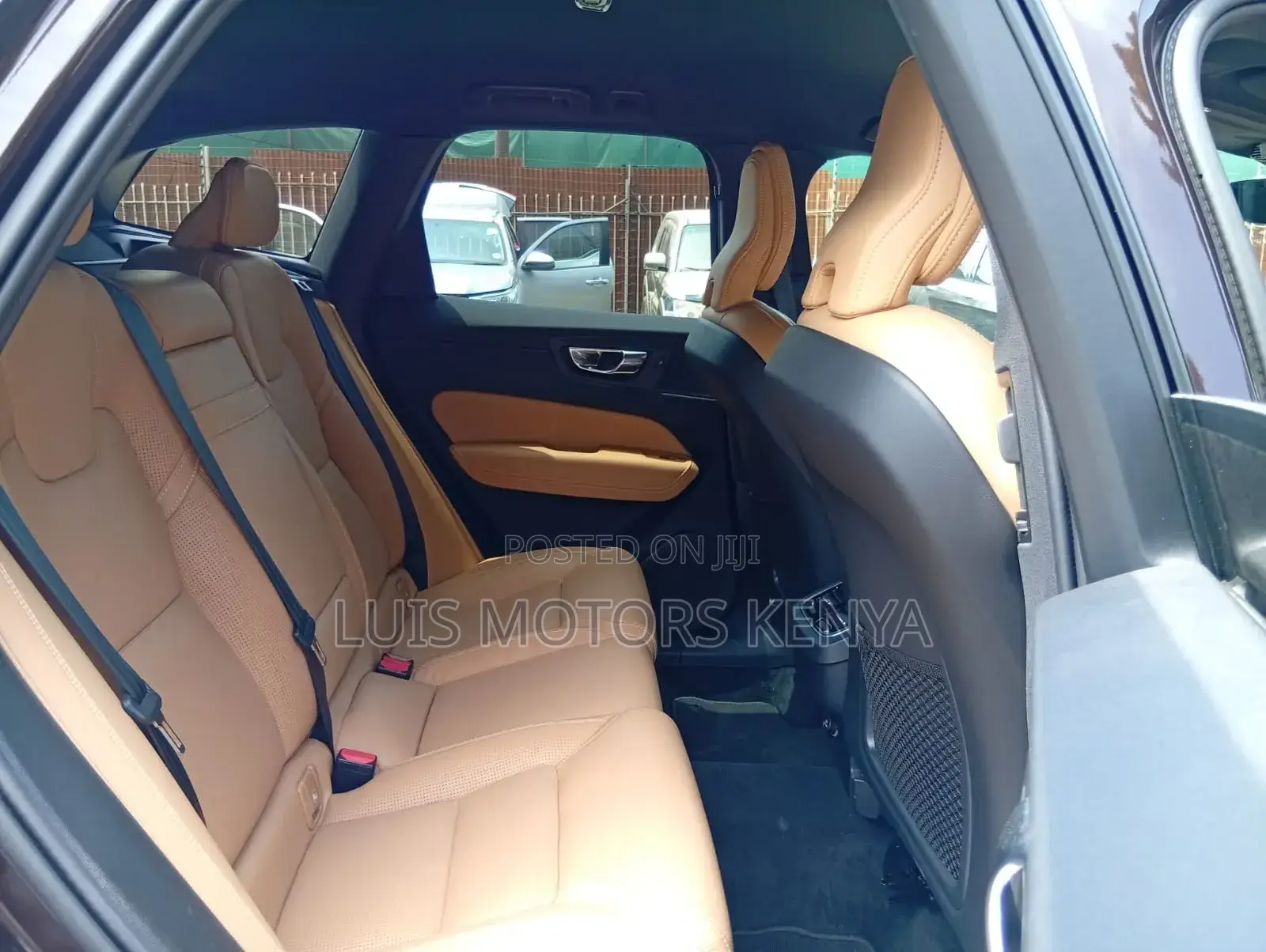 Volvo XC60 2019 Brown