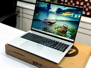 Laptop HP EliteBook 865 G9 8GB AMD Ryzen 7 SSD 512GB