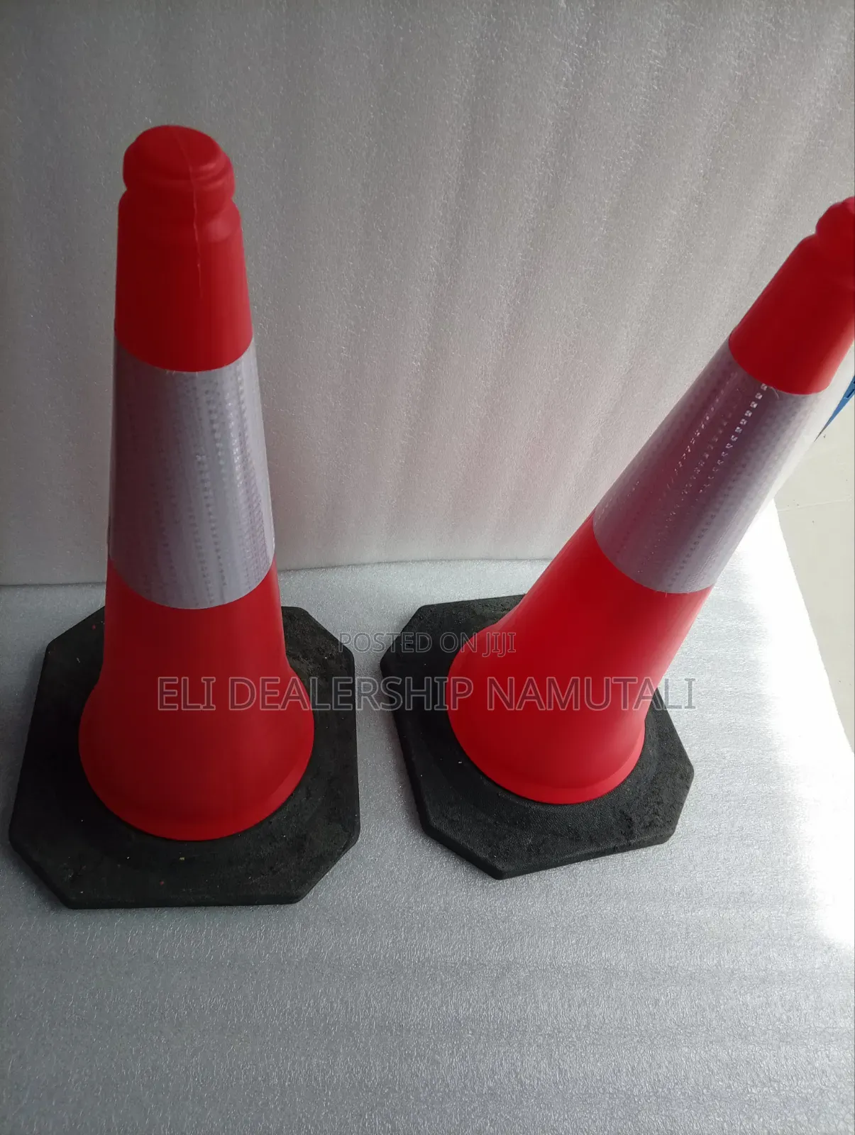Premium 75cm Reflective Traffic Safety Cone – Durable PVC
