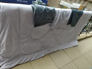Premium 6×6 Velvet Duvet 1 Duvet, 2 Pillow Cases, 1 Bedsheet