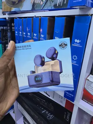 Q8 Dual Wireless Microphone Noise Reduction Plug Play