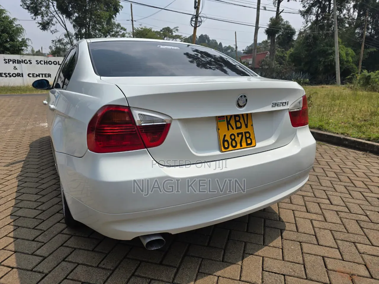 BMW 320i 2006 White