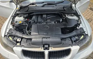 BMW 318i 2007 White
