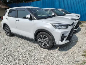 Toyota Raize 2020 Pearl