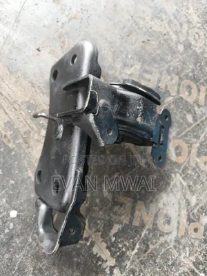 Toyota Rav4/ Vanguard Gearbox Mounting