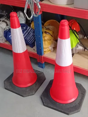 Heavy Duty Reflective Road Cone 75cm – Long-Lasting Safety Equipment