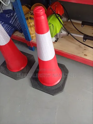 75cm Safety Cone for Traffic Control, Events & Road Maintenance
