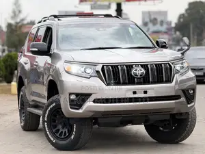 Toyota Land Cruiser Prado 2.7 2019 Gray