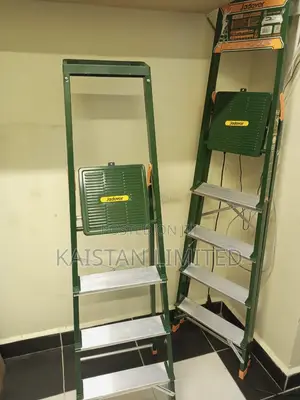 4 Step Heavy Duty Steel Folding Ladder - High Stability Step Stool