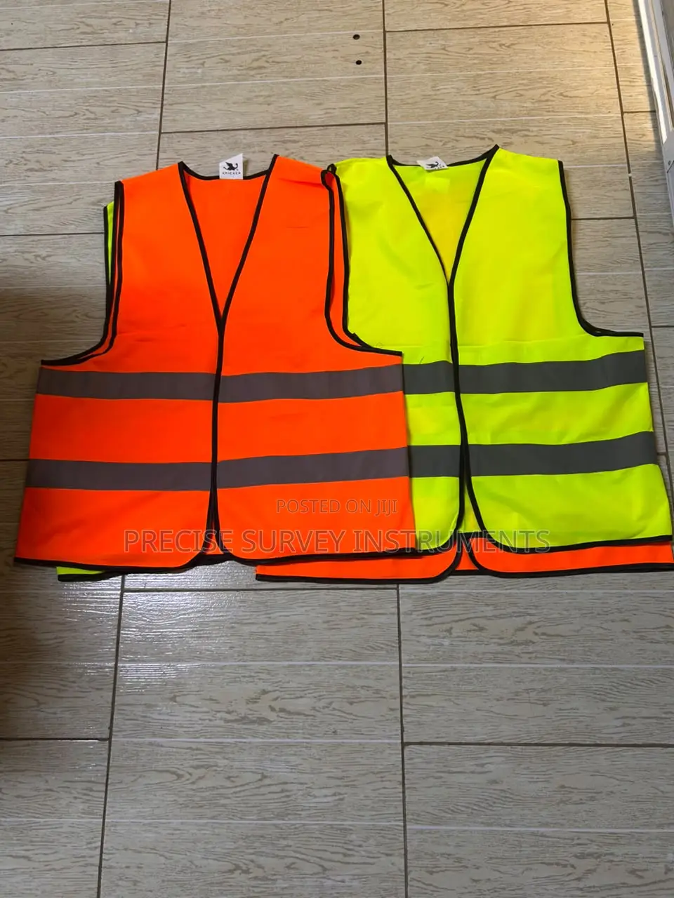 Durable Medium Duty Safety Reflector