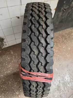 900r20 Bridgestone Tires (Japan) Commercial.