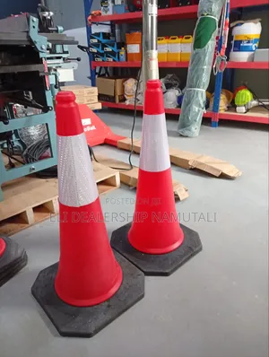 75cm Reflective Warning Cone – Durable Road Safety Equipment