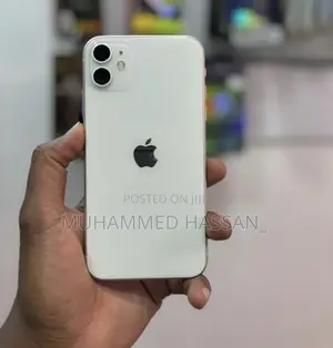 New Apple iPhone 11 128 GB White