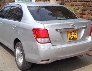 Toyota Axio 2014 Silver