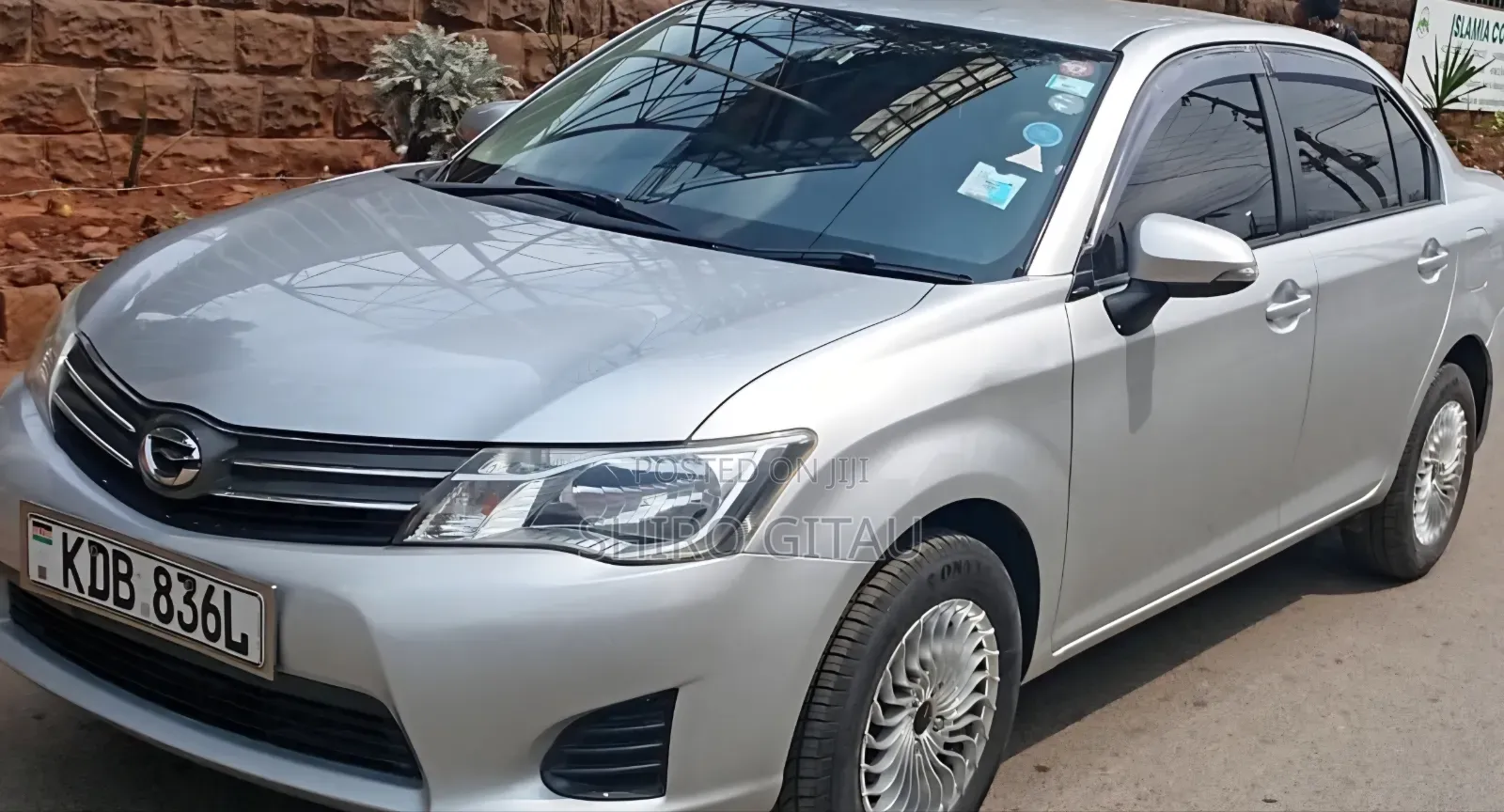 Toyota Axio 2014 Silver