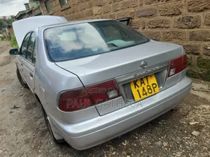 Nissan FB15 1997 Silver