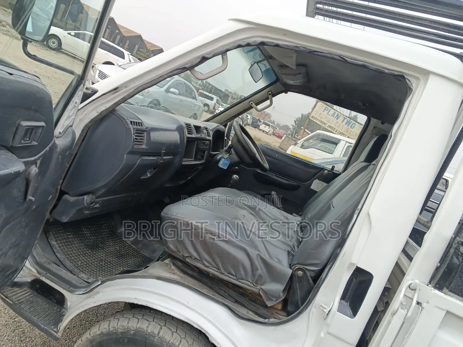 Mazda B 2010 White
