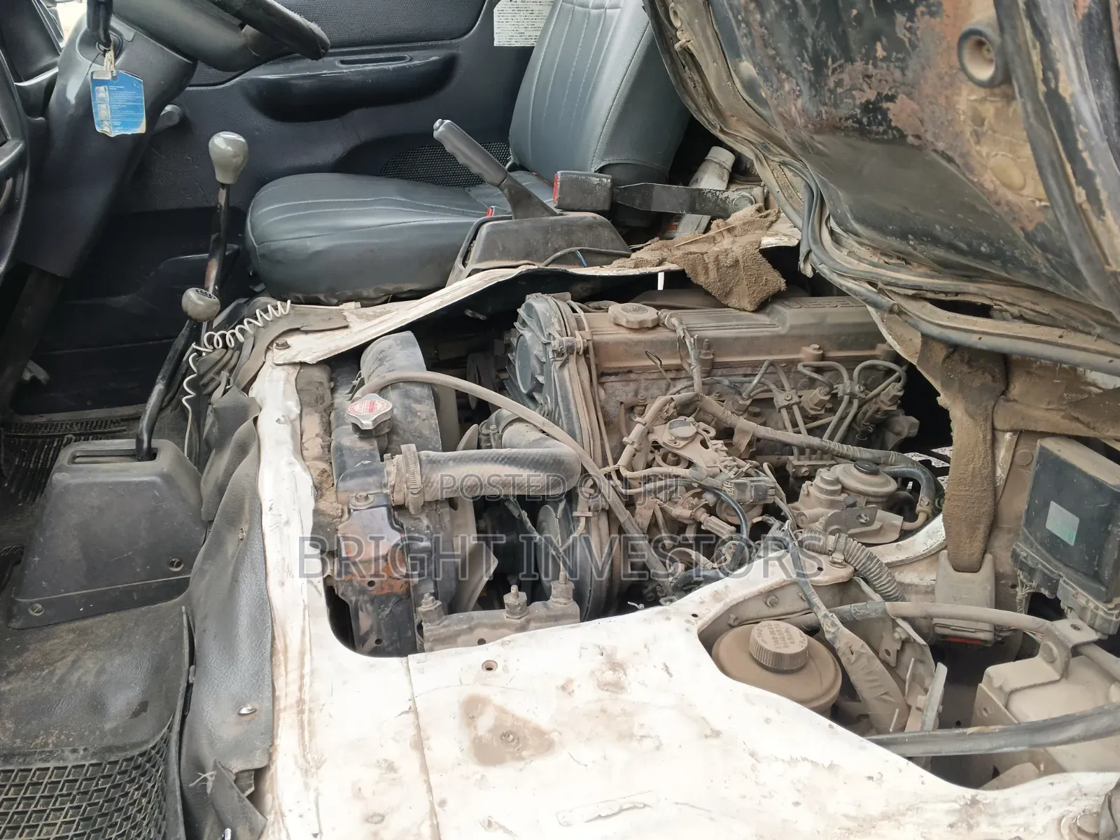 Mazda B 2010 White