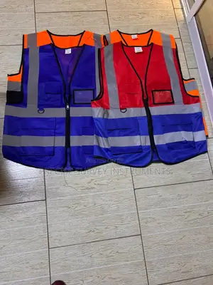 Heavy Duty Reflective Vest for Warehouse Operations