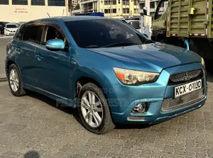 Mitsubishi RVR 2013 Green