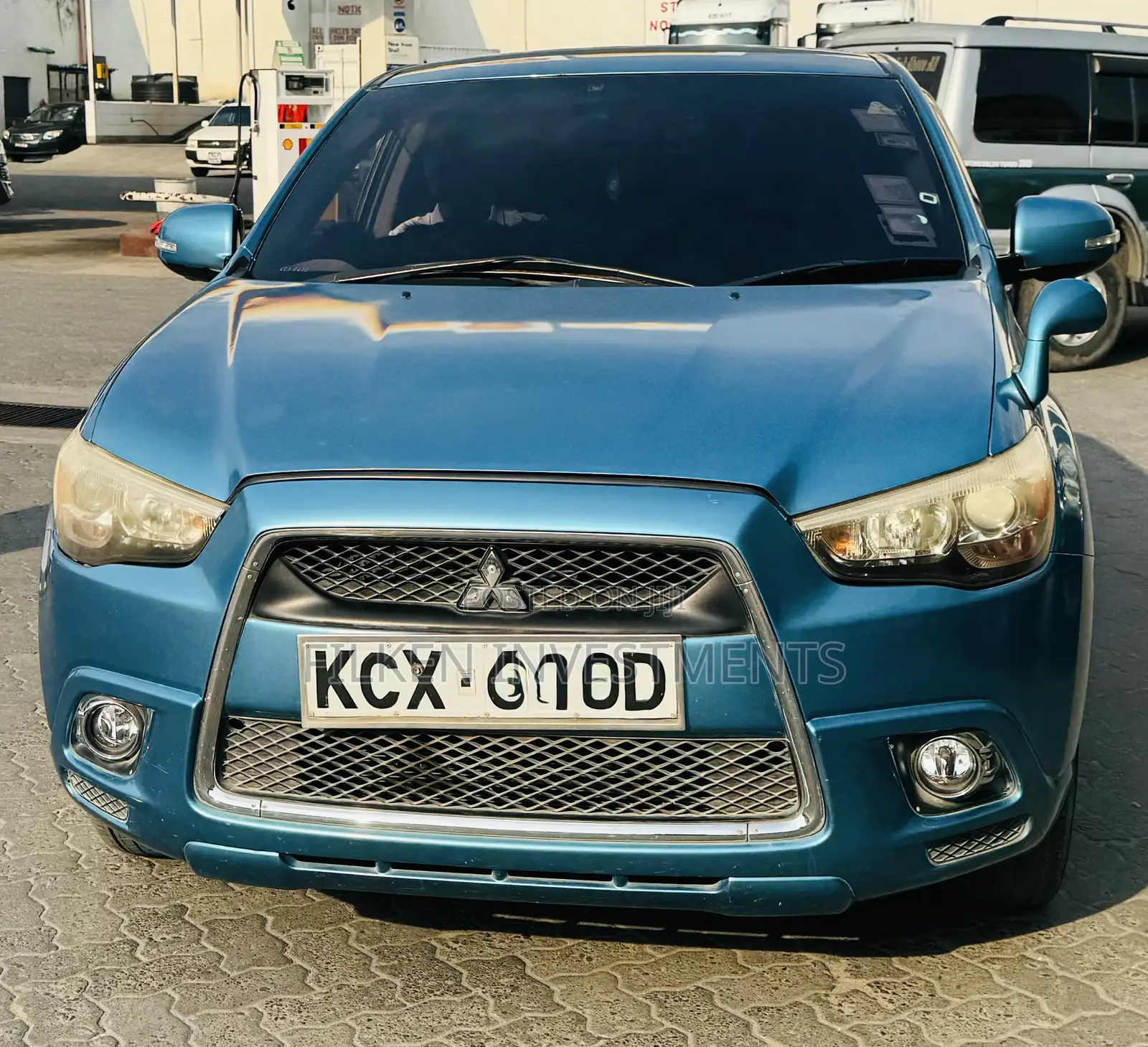 Mitsubishi RVR 2013 Green