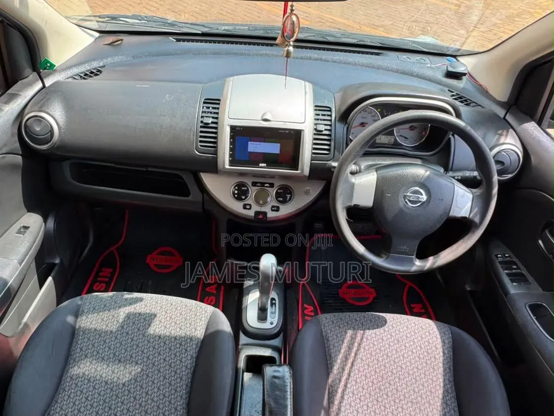 Nissan Note 2011 Gray