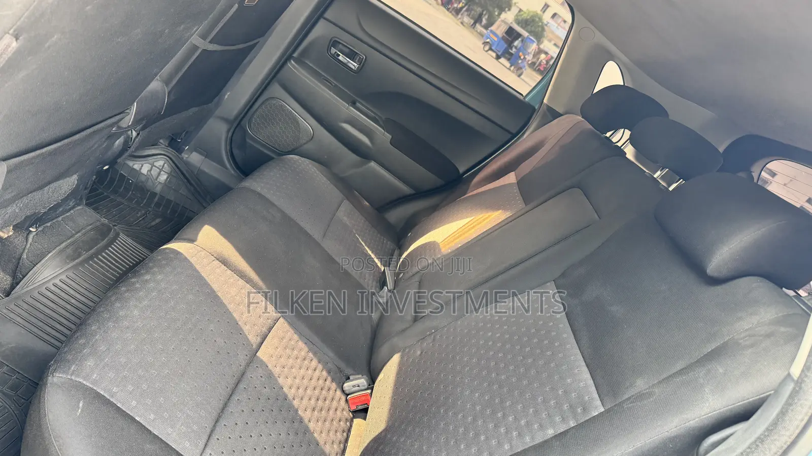 Mitsubishi RVR 2013 Green