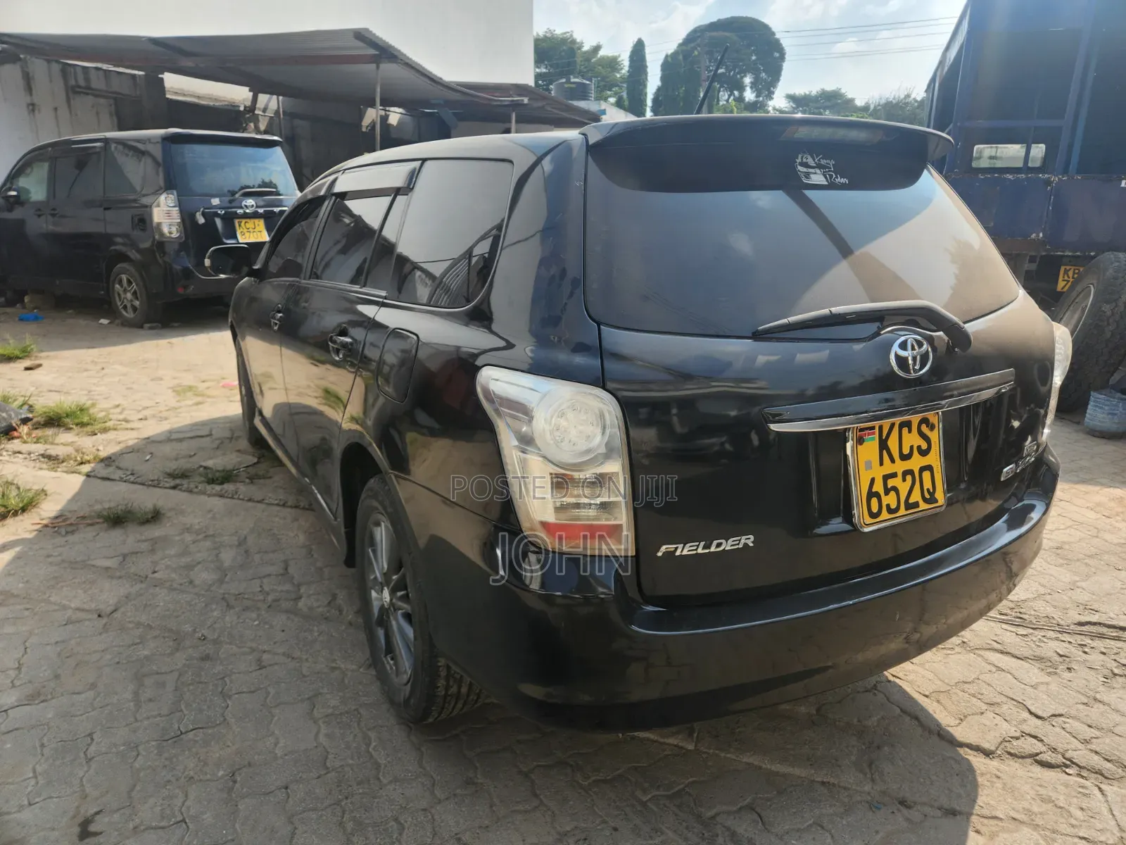 Toyota Corolla Fielder 2011 Black