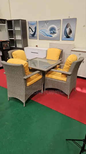 5-Piece Luxury Rattan Set