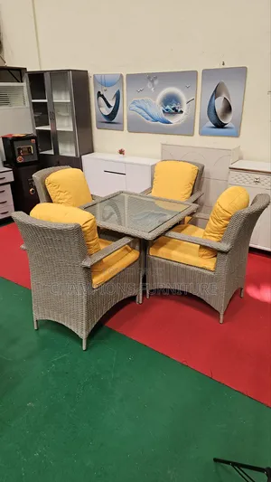 5-Piece Luxury Rattan Set