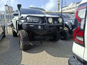 Toyota Hilux 2020 Pearl