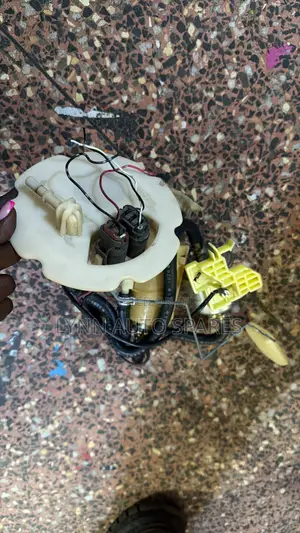Nissan Y11 Complete Fuel Pump