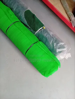 UV-Resistant Construction Green Net/Dark Long-Lasting Performance