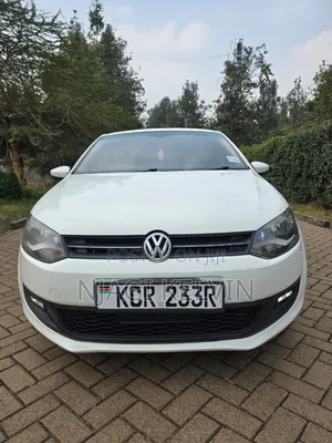 Volkswagen Polo 2012 White