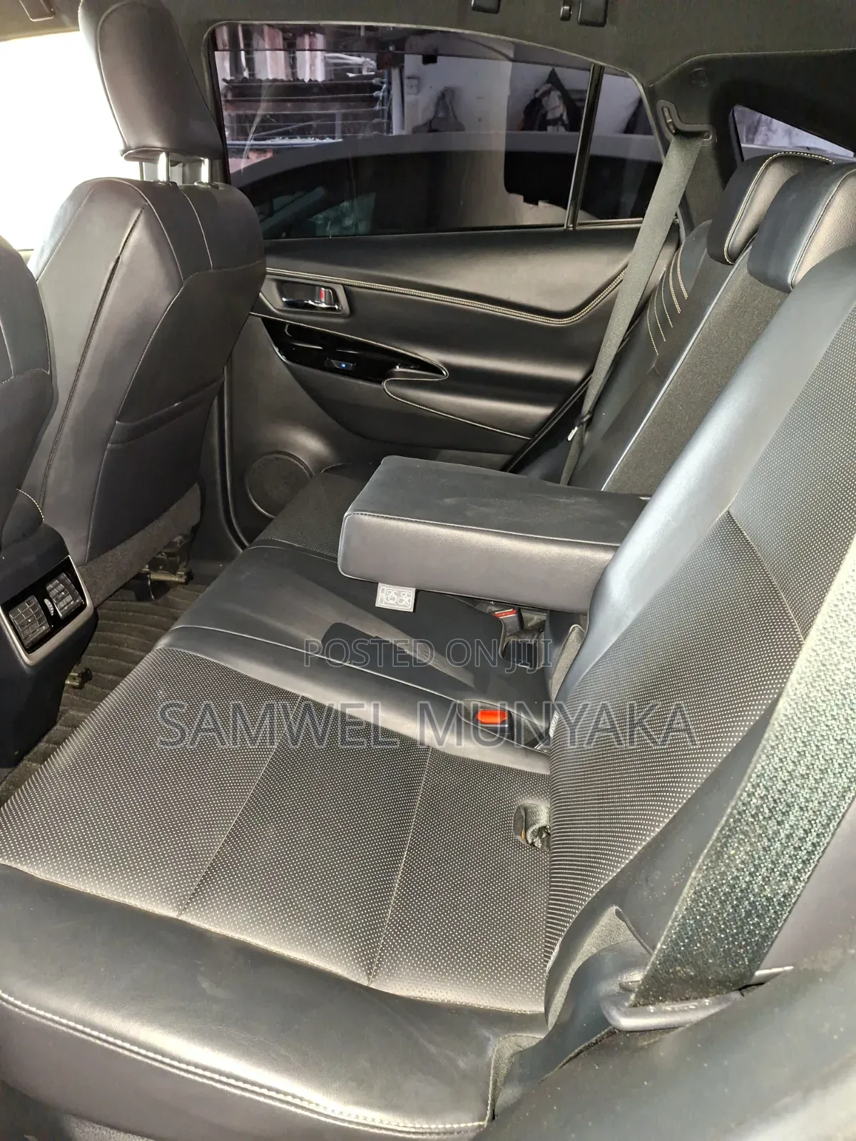 Toyota Harrier 2020 Black