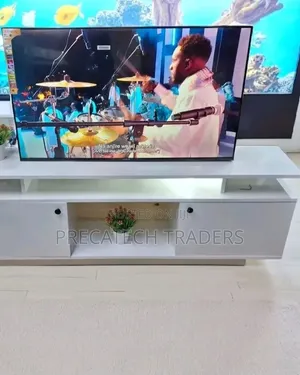 Oslo 5ft Modern TV Stand With Storage Cabinets
