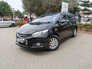 Toyota Wish 2016 Black