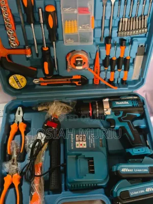 Makita 48v Cordless Drill Set With Two Batteries and Charger