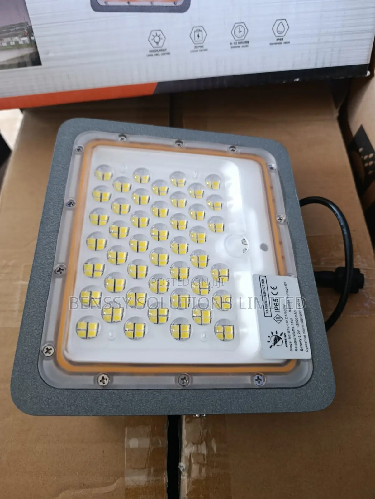 High Power Solar Floodlight 100 Watts
