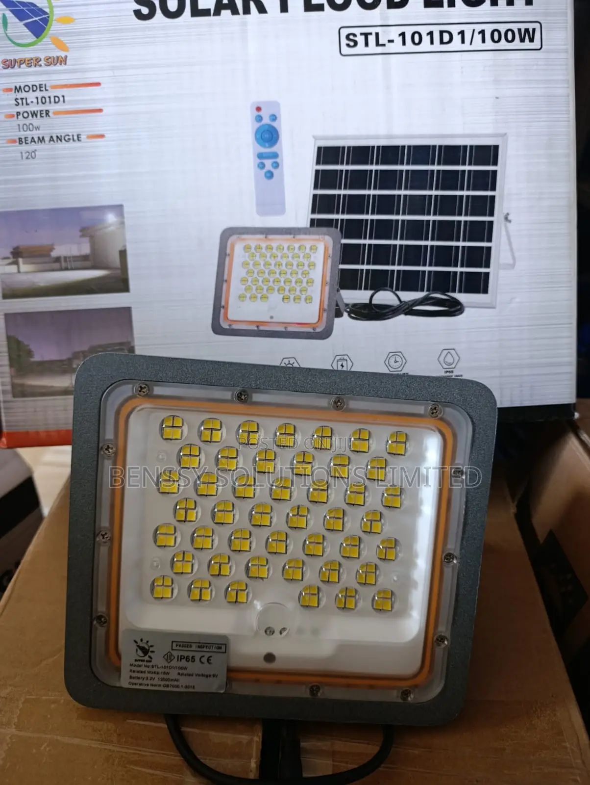 High Power Solar Floodlight 100 Watts