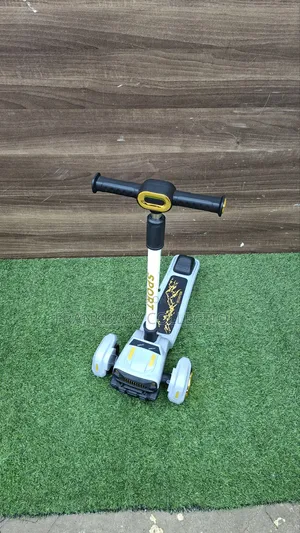 Foldable Kids Scooter – Smooth Safe Ride