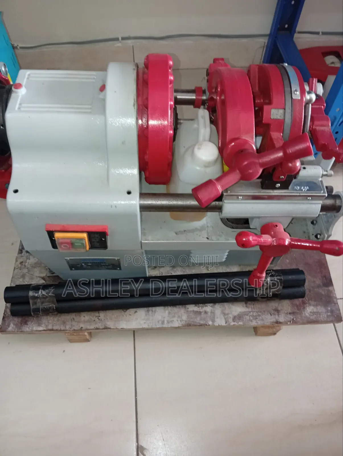 Pipe Threading Machine