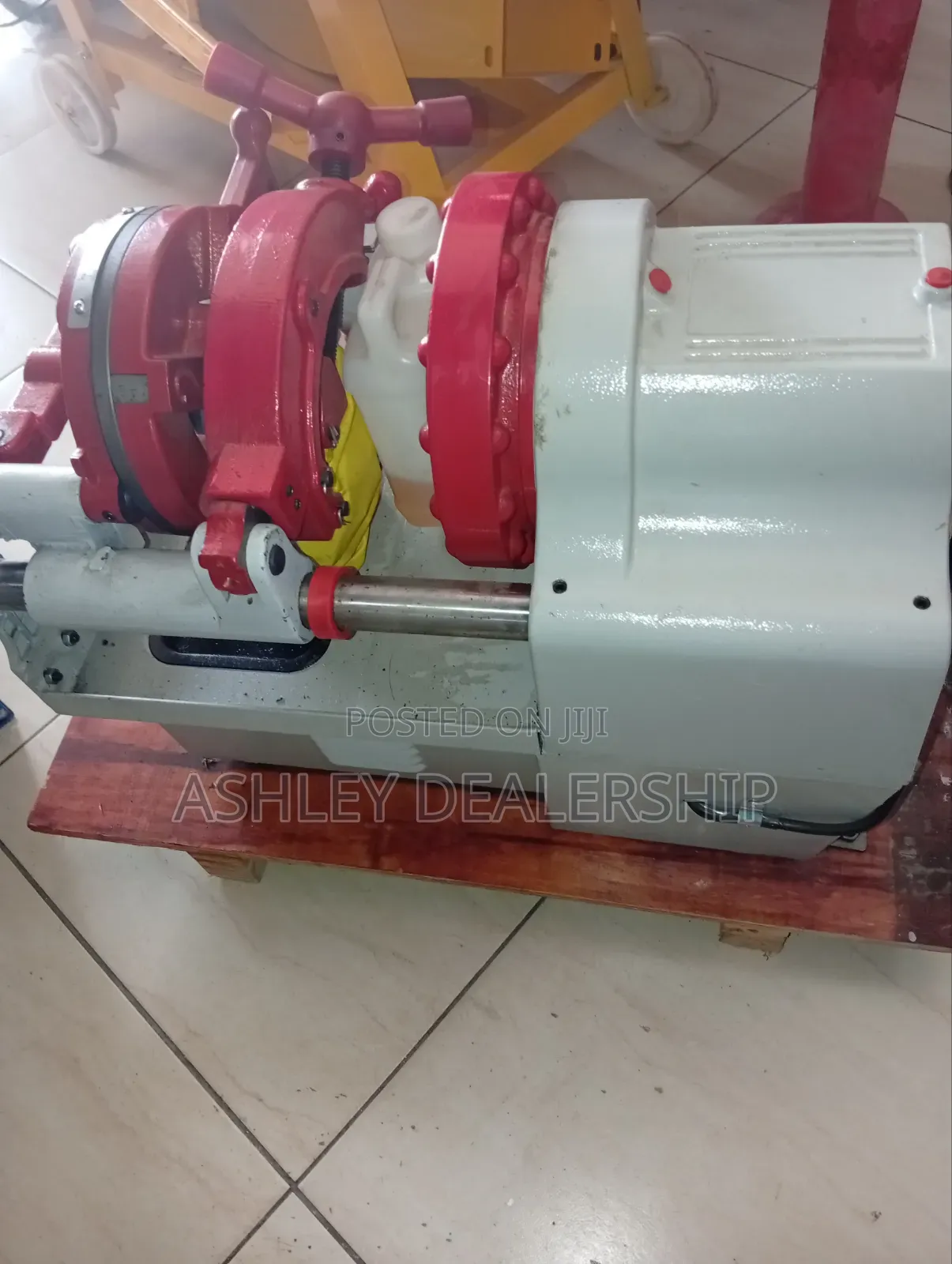 Pipe Threader