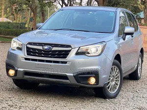 Subaru Forester 2018 Silver