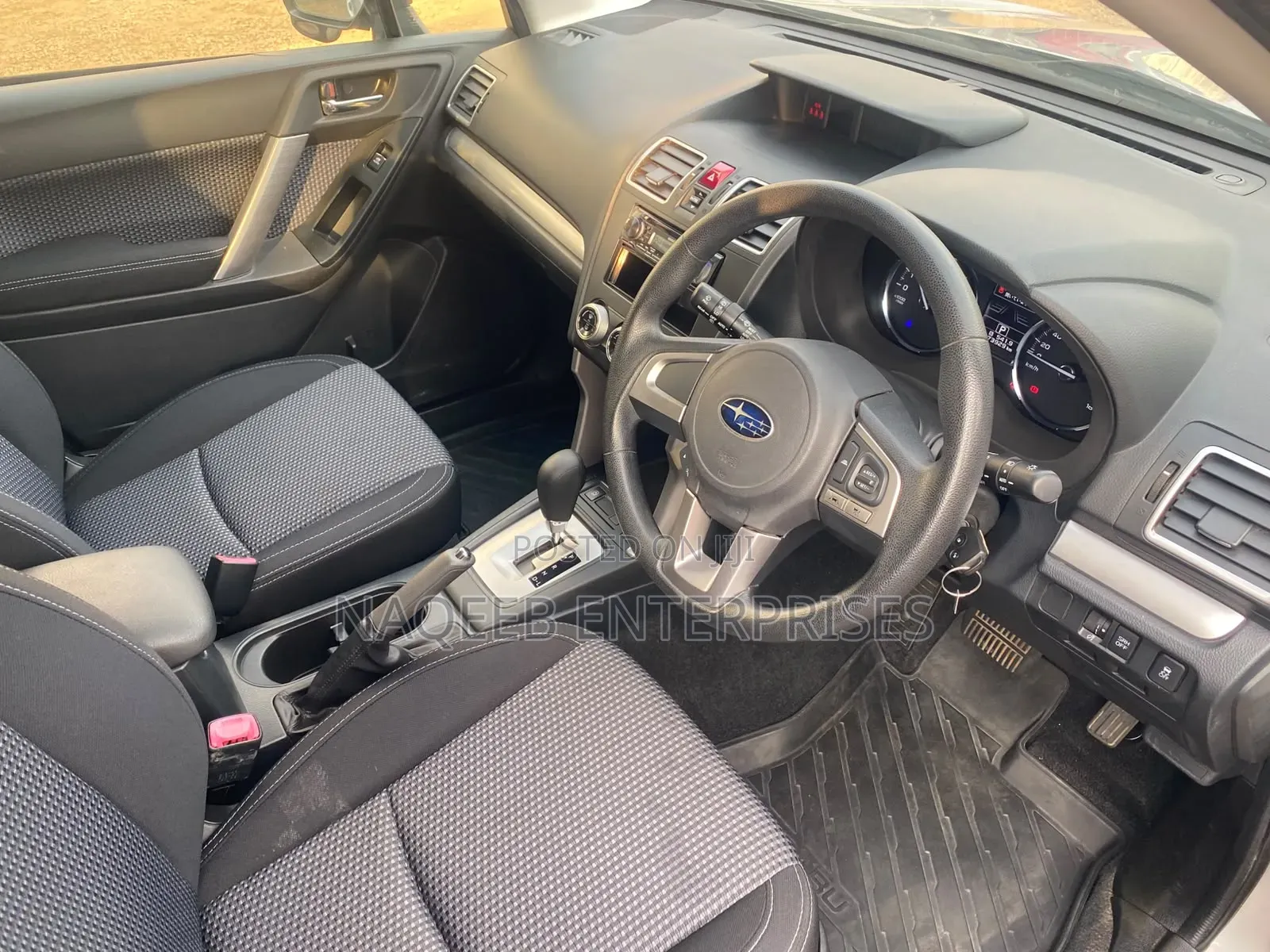 Subaru Forester 2018 Silver