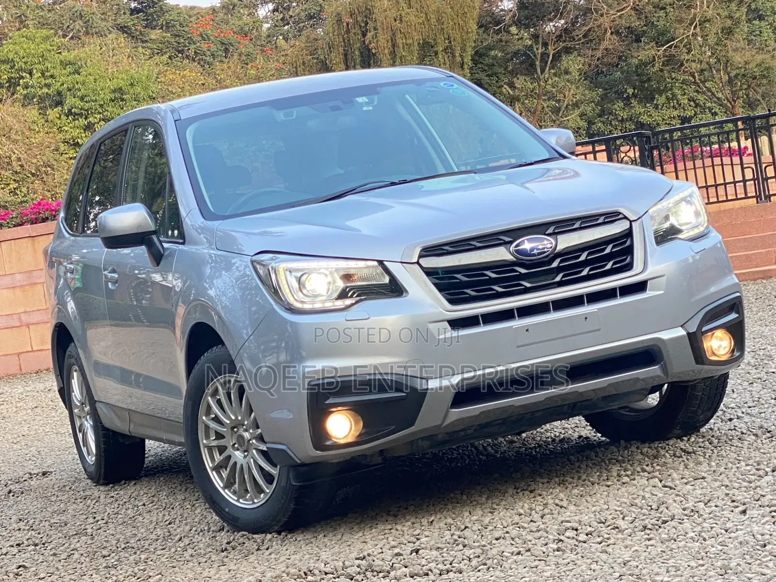 Subaru Forester 2018 Silver