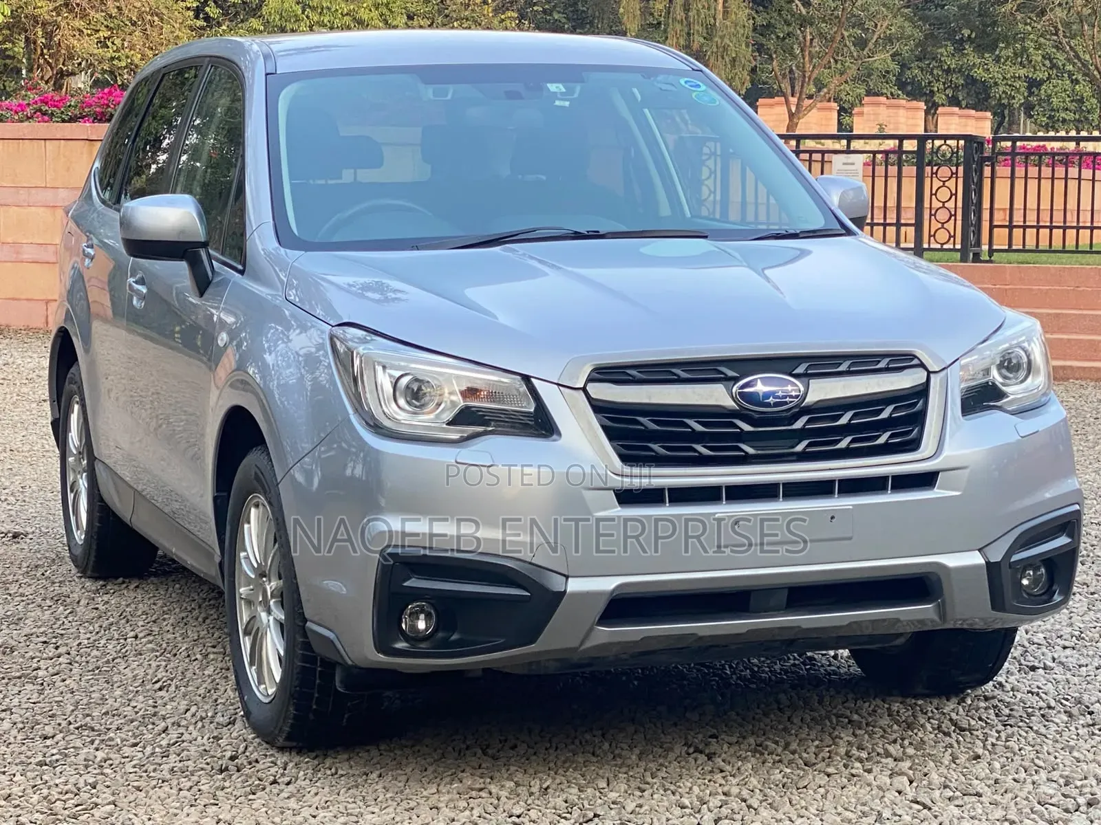 Subaru Forester 2018 Silver