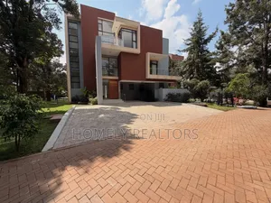 5bdrm Mansion in Nairobi, Karen for rent